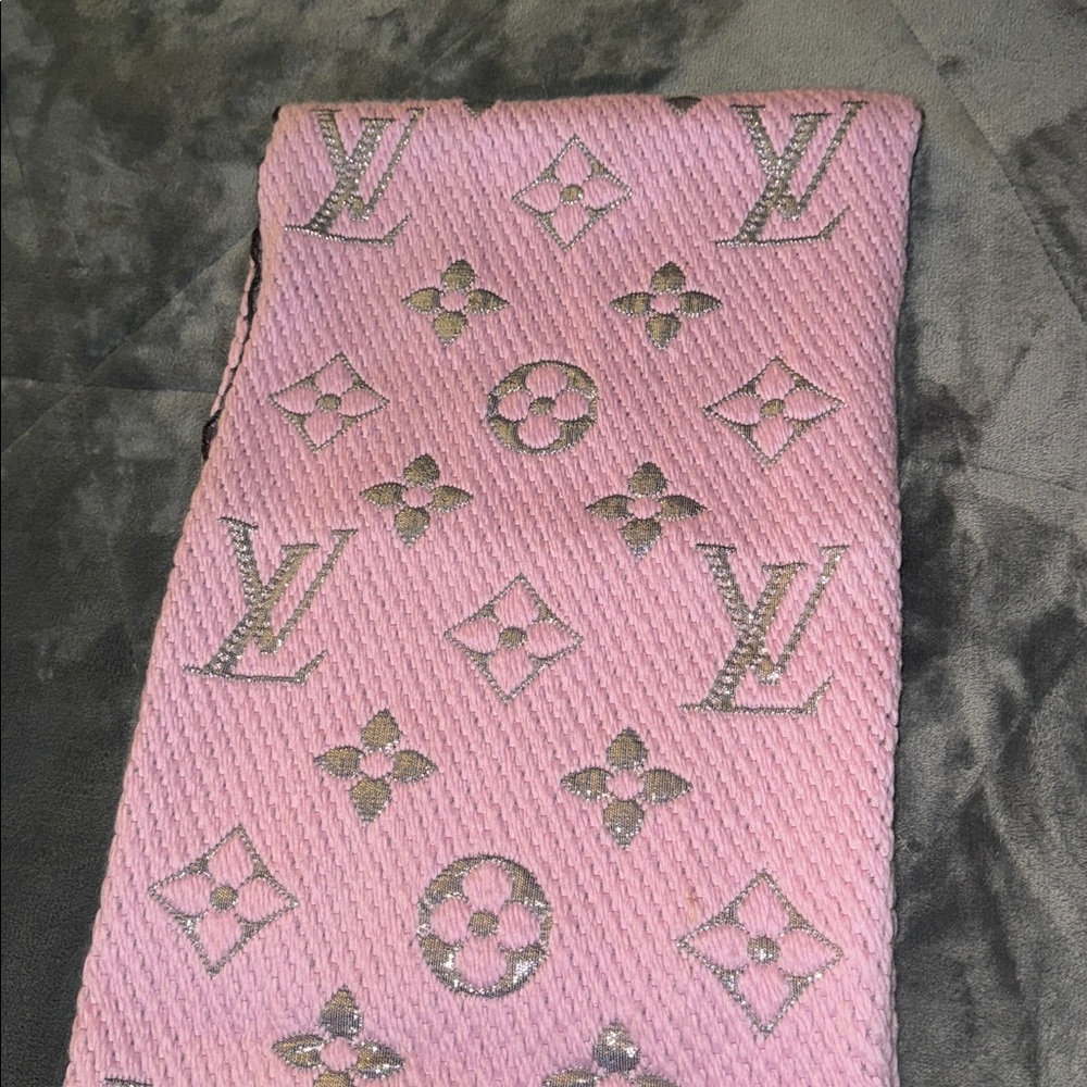 Louis Vuitton Pink and Silver Scarf Preloved 63” long n 11.5 wide pristine cond - Picture 3 of 9